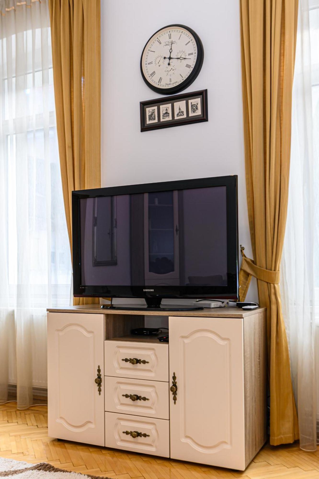 Апартаменти Brasov Centrul Vechi - 67Sqm - 2Min To Counsel Square Екстер'єр фото