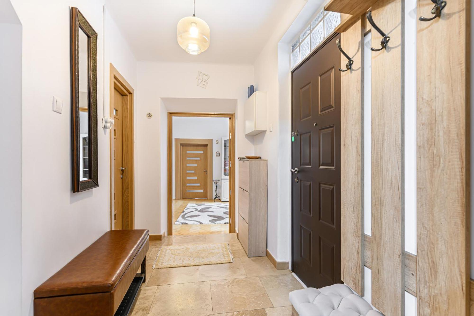 Апартаменти Brasov Centrul Vechi - 67Sqm - 2Min To Counsel Square Екстер'єр фото