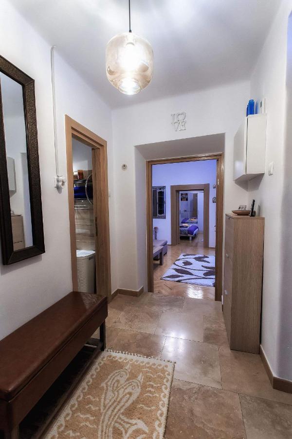 Апартаменти Brasov Centrul Vechi - 67Sqm - 2Min To Counsel Square Екстер'єр фото