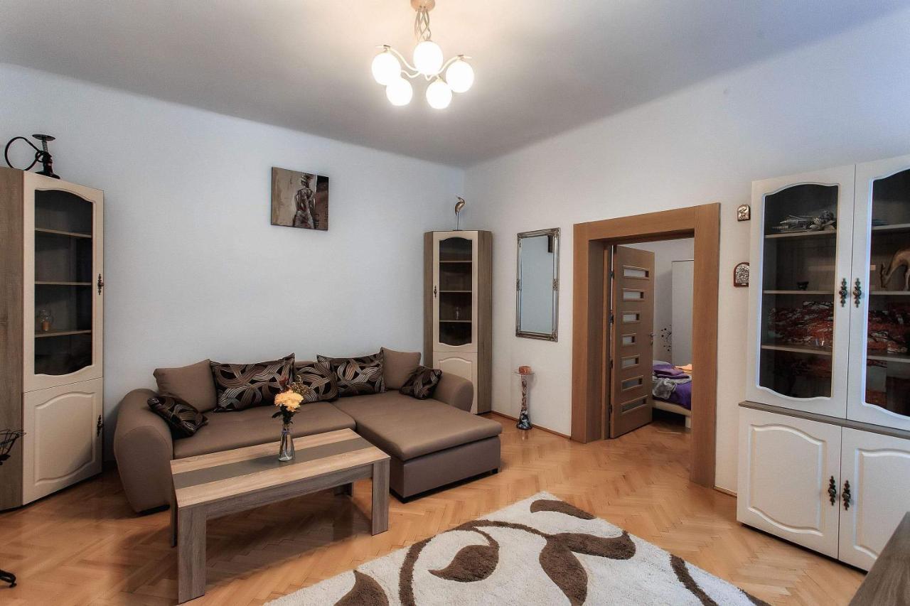 Апартаменти Brasov Centrul Vechi - 67Sqm - 2Min To Counsel Square Екстер'єр фото